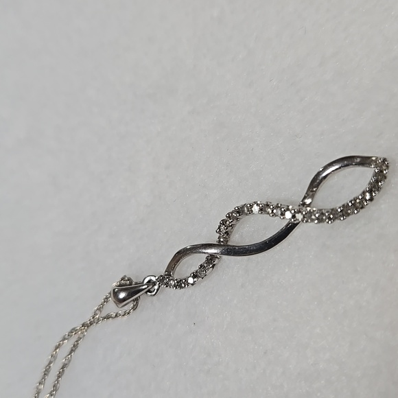 10k JWBR Designer Diamond Infinity Necklace - Picture 1 of 10